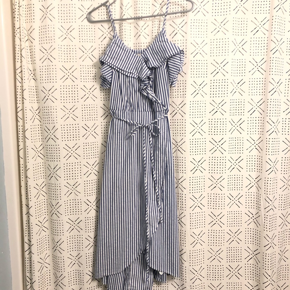 Cute wrap style dress